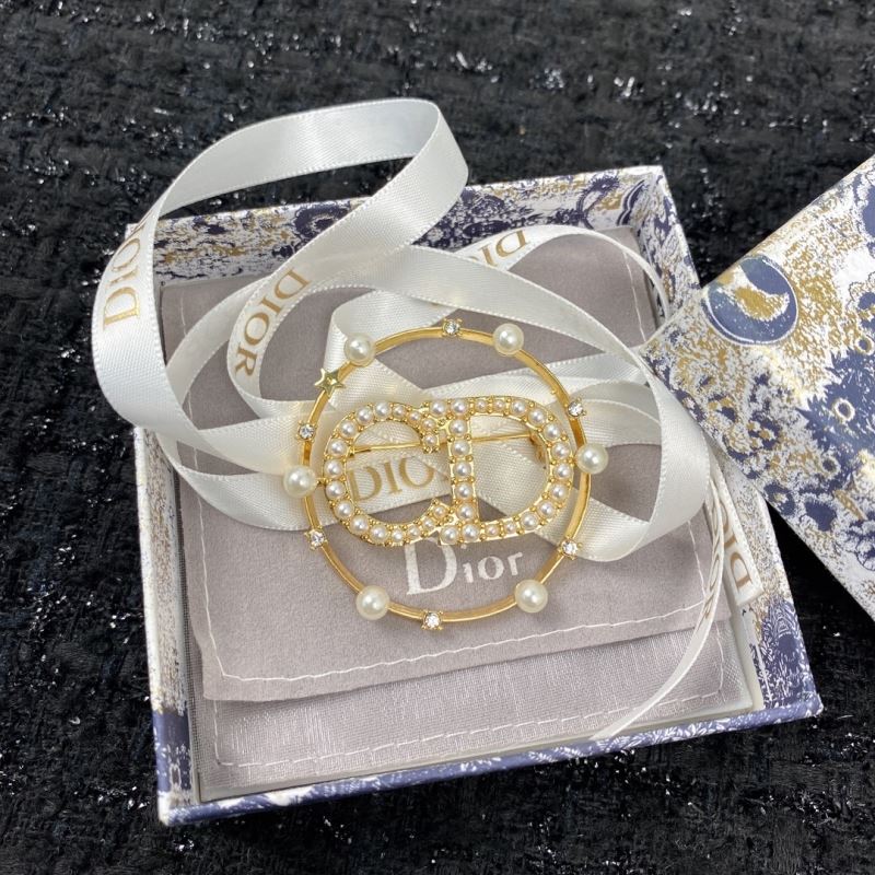 Christian Dior Brooches